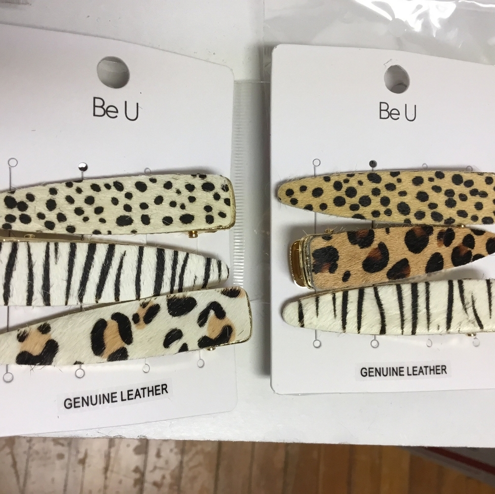 Pin The Tail hair clips - Brown